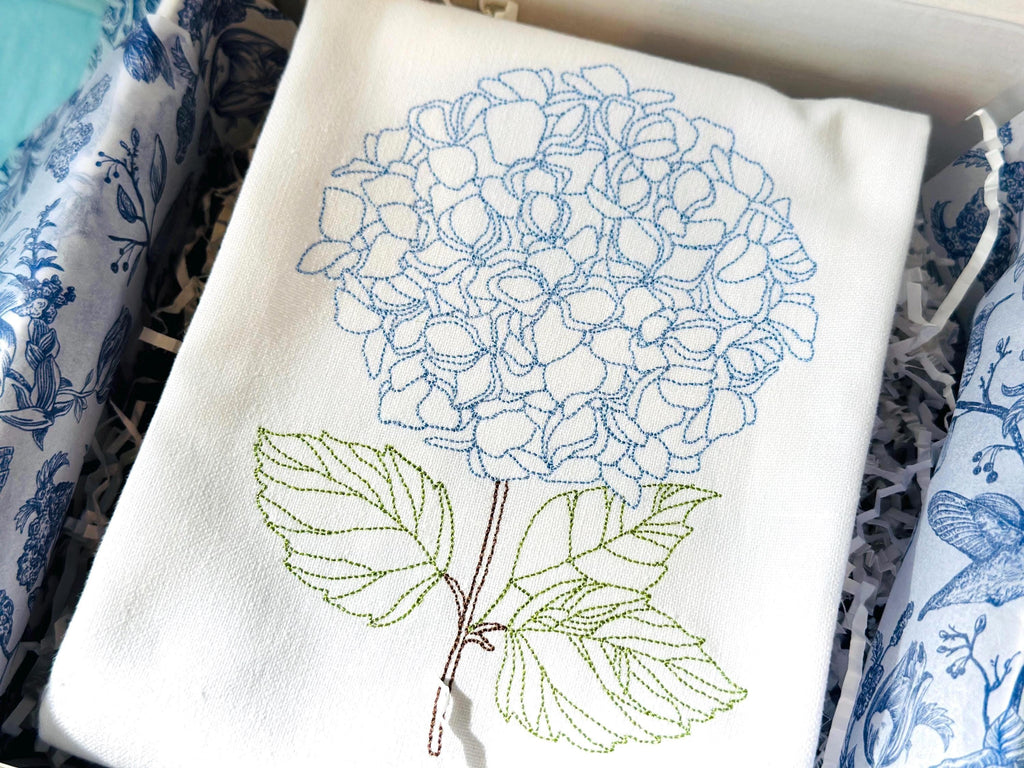 Hydrangea Plant Hanging Kitchen Towel Embroidered Old Money Aesthetic Spring Home Decor Blue and White Housewarming Gift New Home